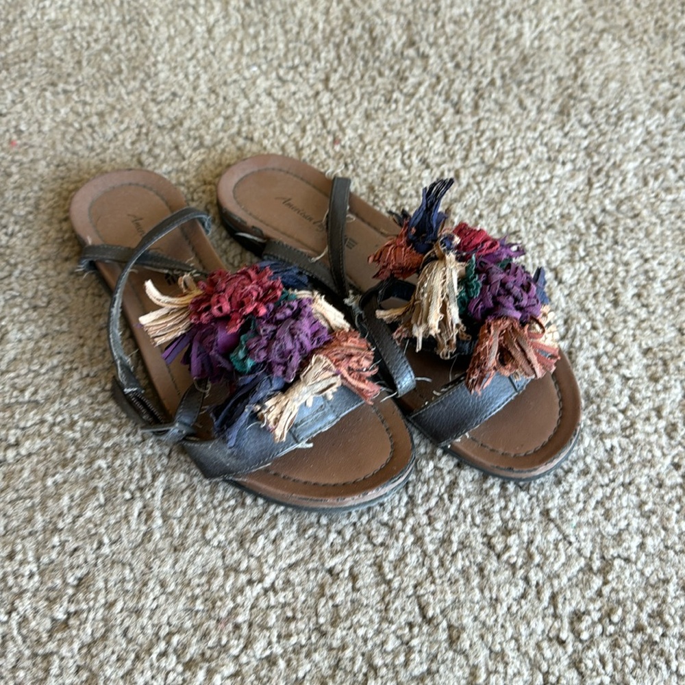 Free sandals!